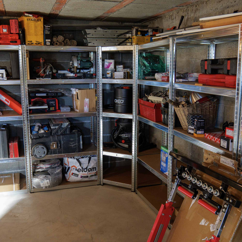 5 étagères spécial angle pour grand garage