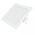 Panneau LED encastrable et saillie carré aluminium et plastique 24W
