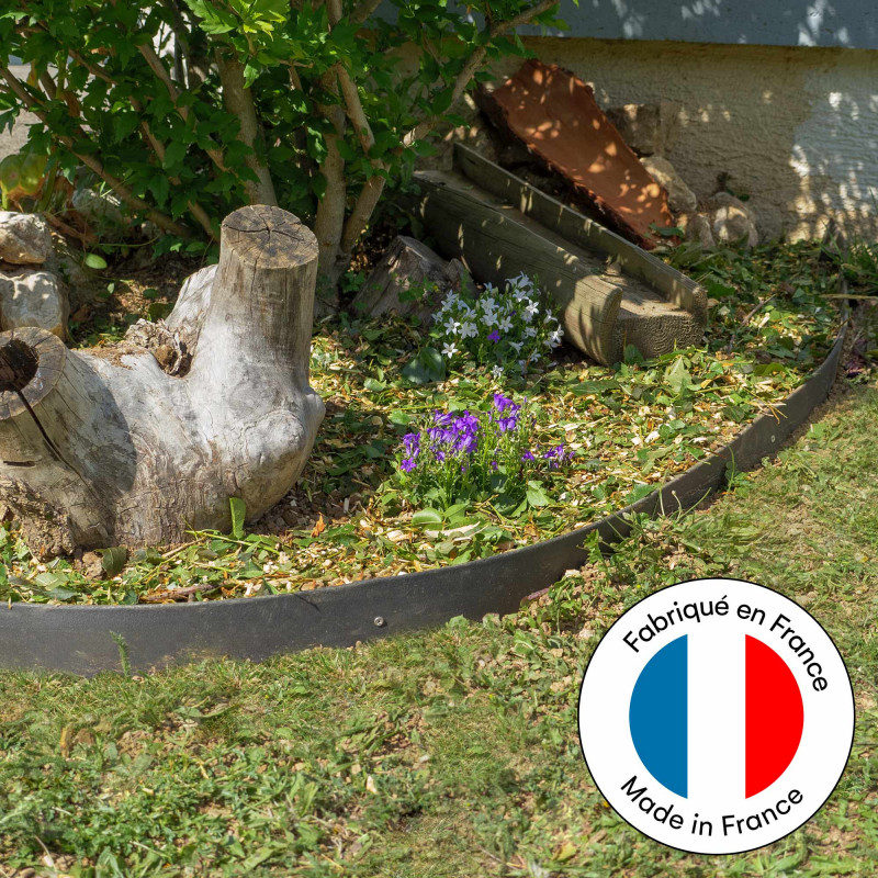 Bordurette de jardin Semi rigide noire - Hauteur 14cm - 12 mètres  - Flexible - bordure de gazon avec 12 piquets de fixation